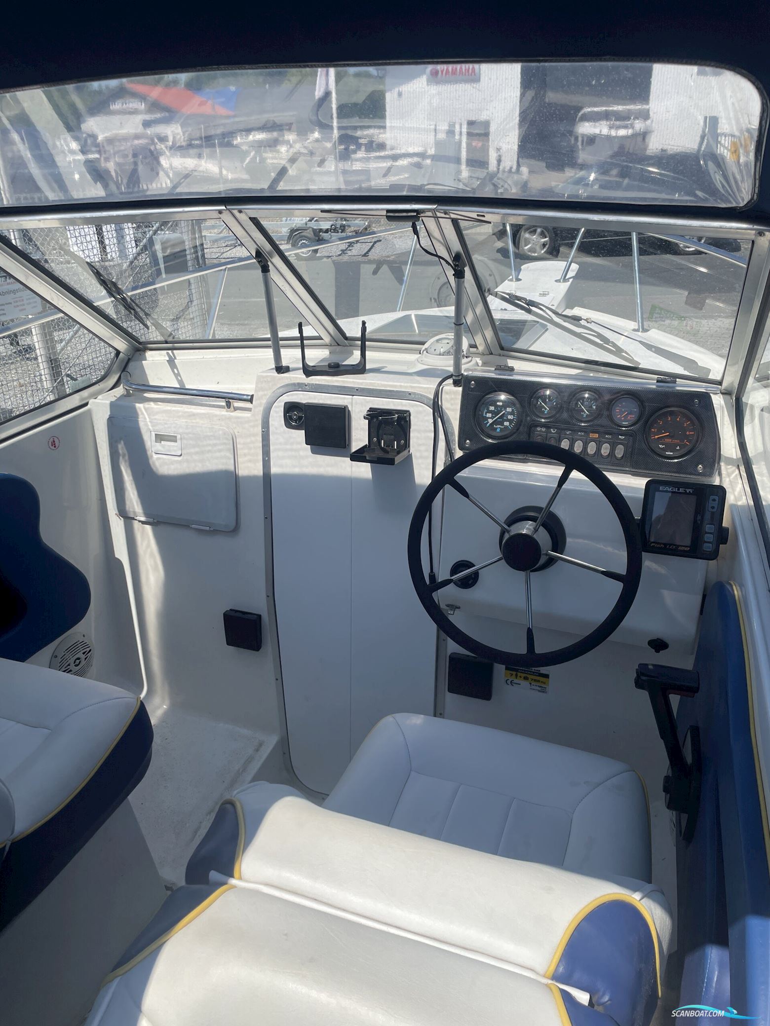 Campion 542 Explorer