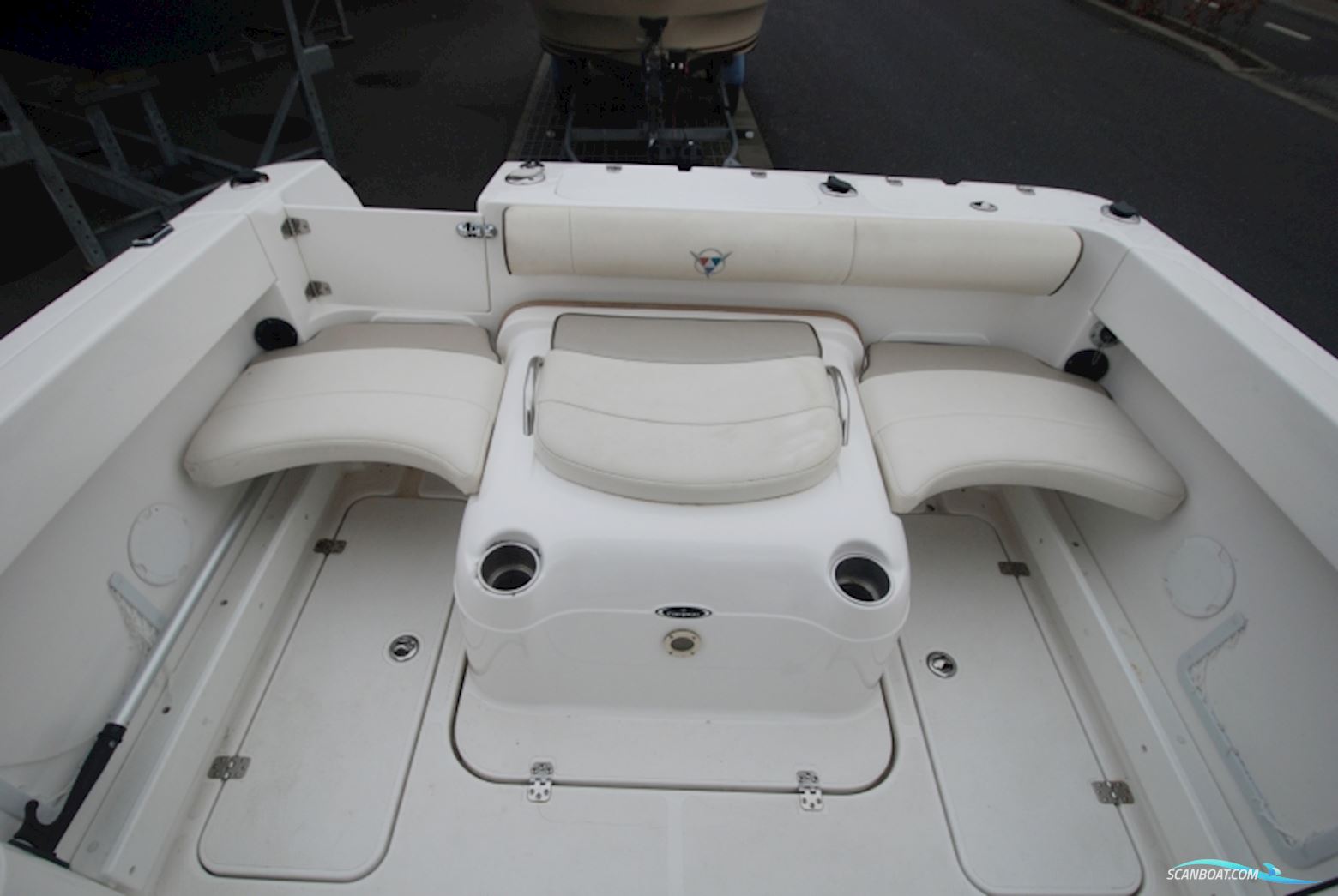 Campion 602 Explorer