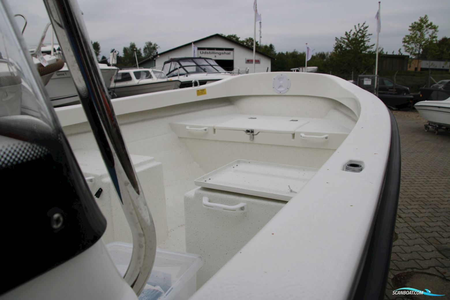 Campion 682 i SC Explorer