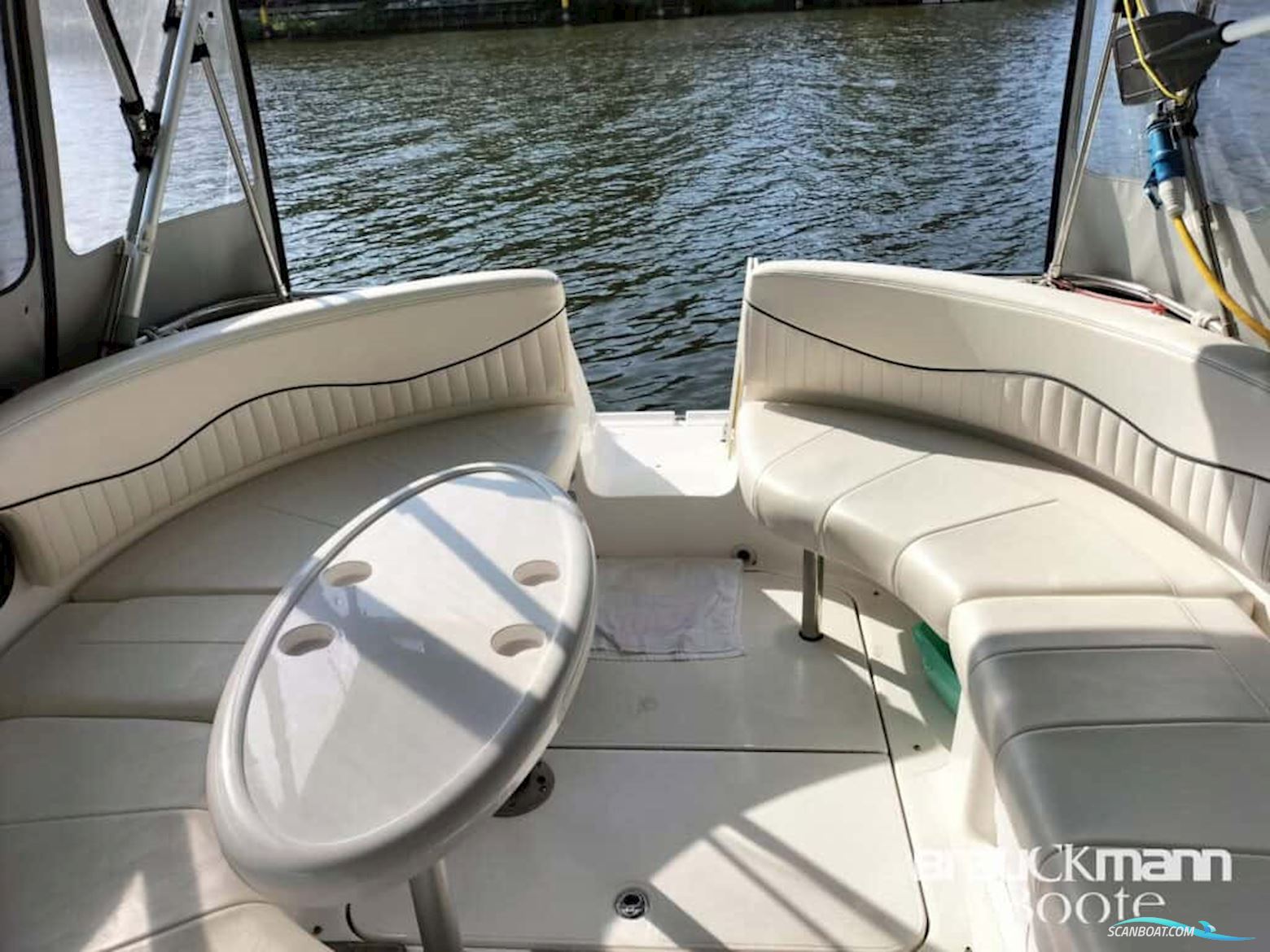 Campion Allante 825i