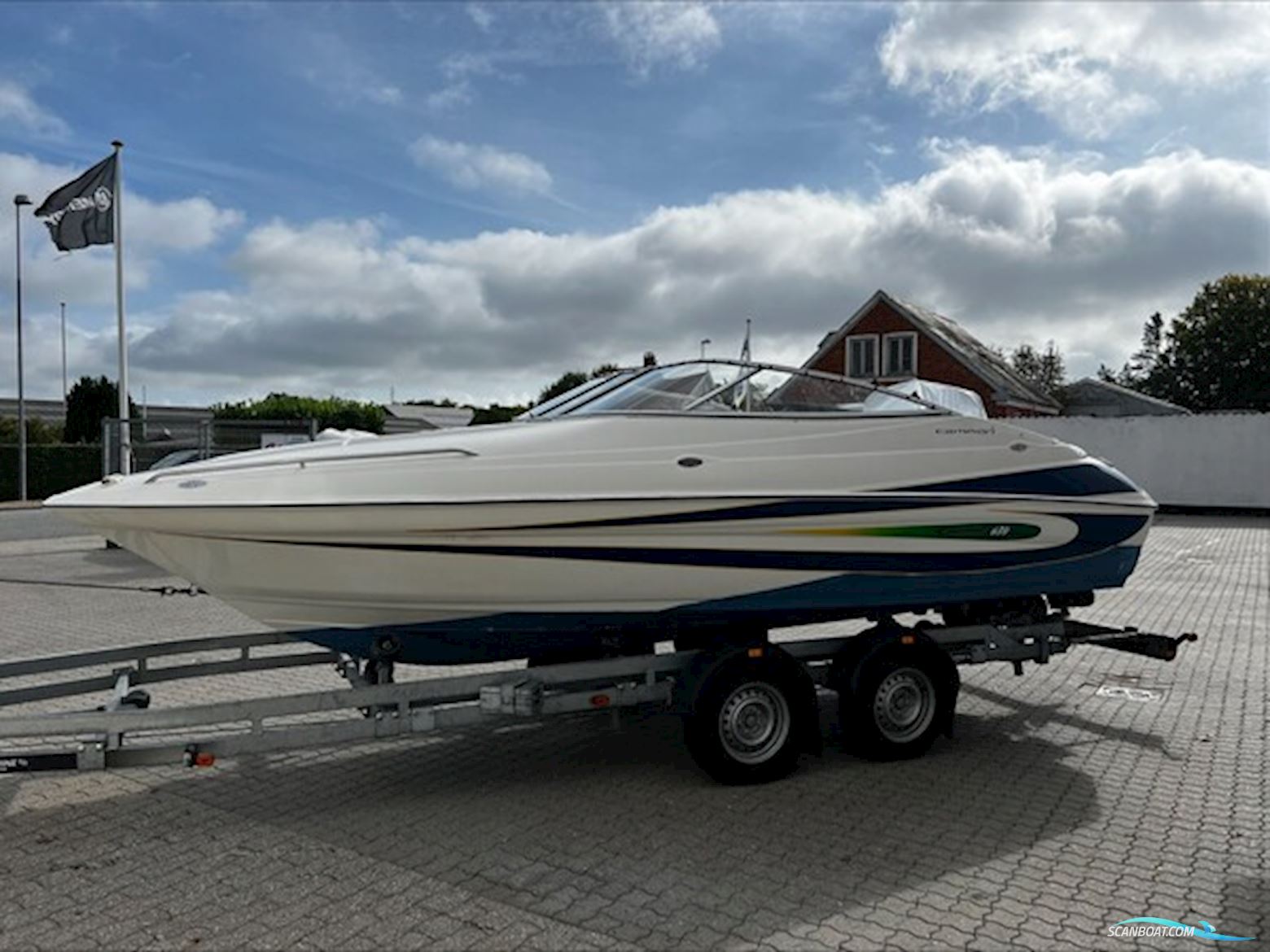 Campion Chase 630 Zri, Mercruiser V8