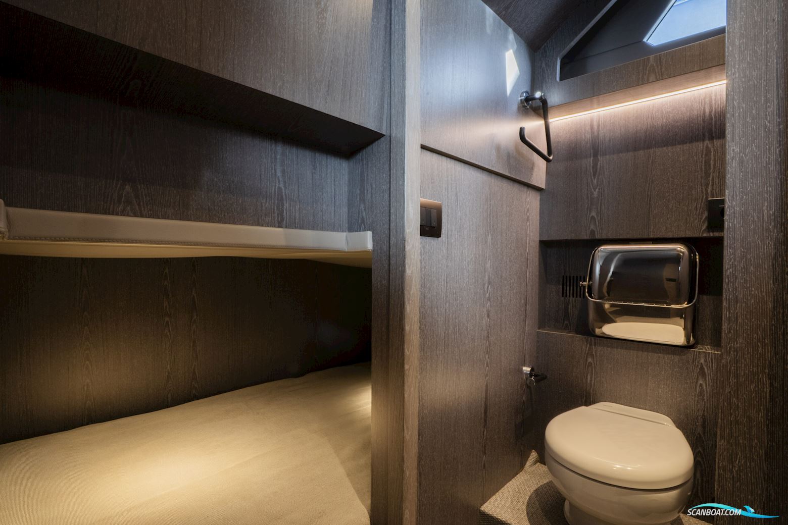 CANADOS 493 GLADIATOR GRANDE