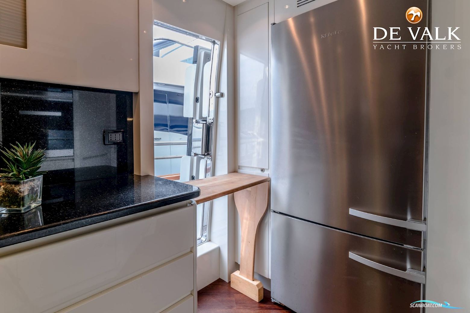 Cantieri Di Pisa Akhir 85