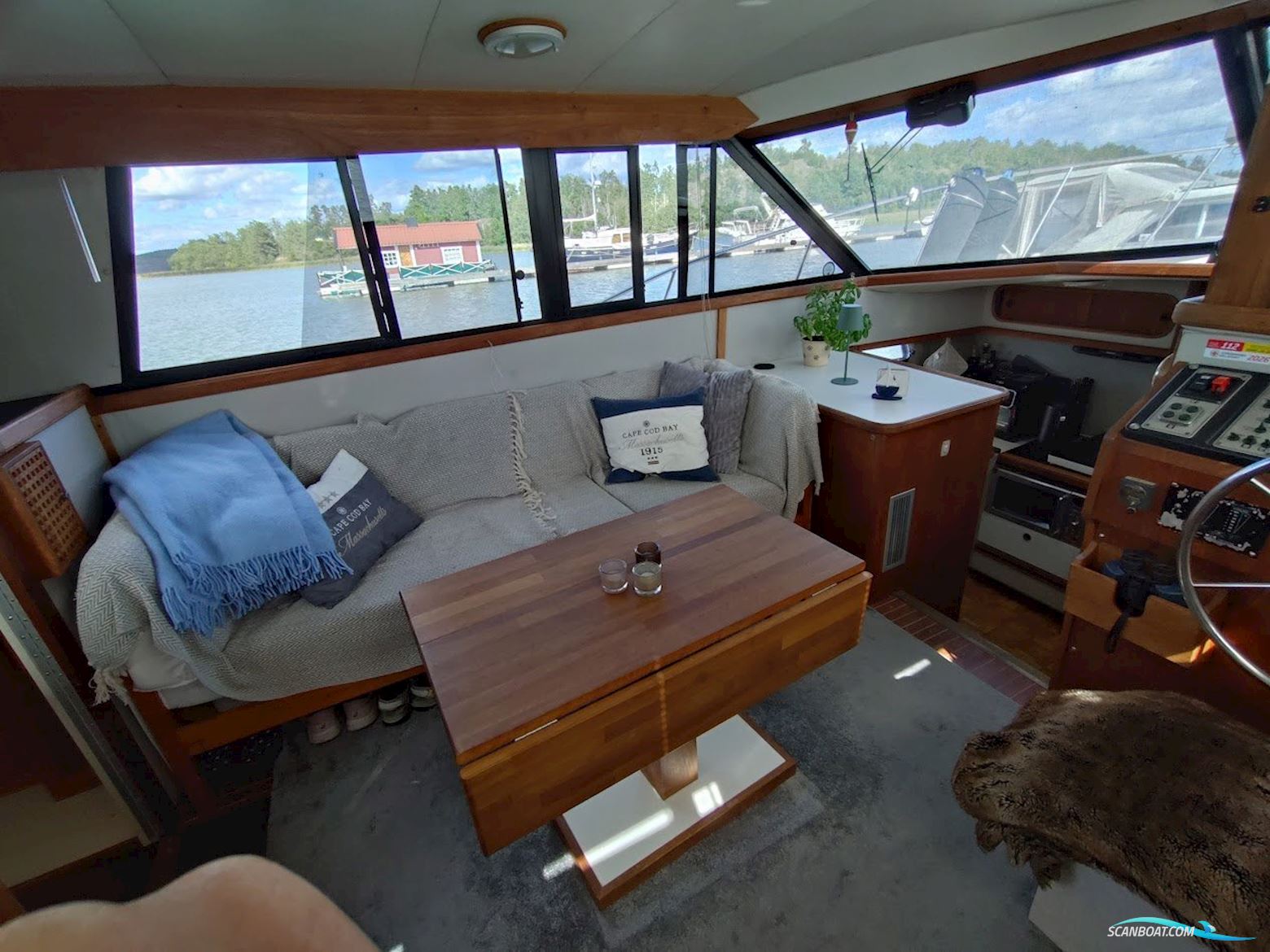 Carver 32