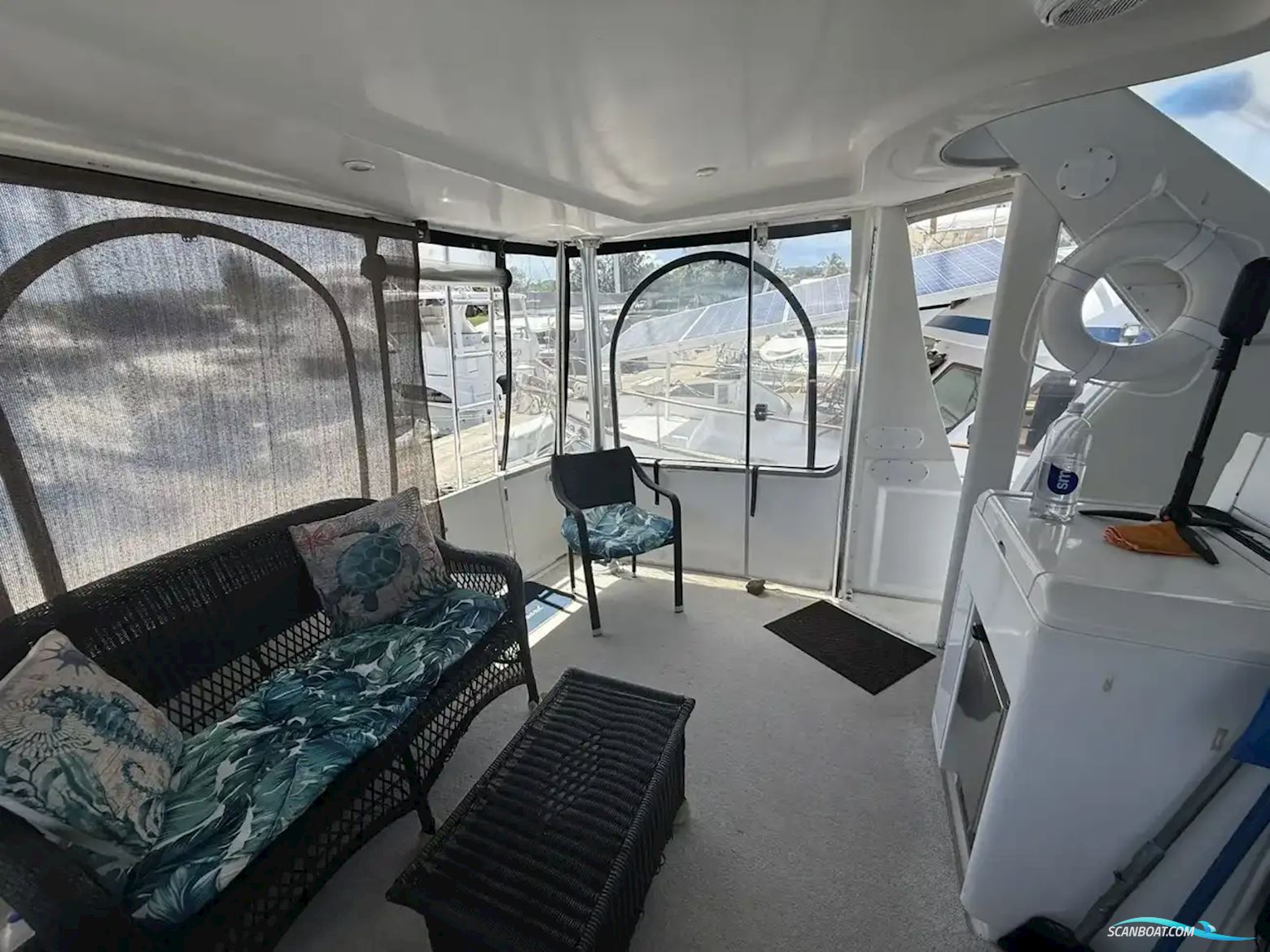 Carver 406
