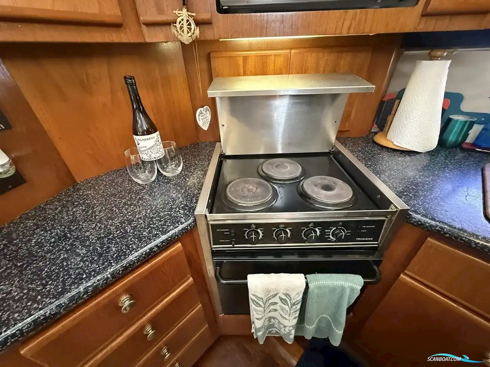 Carver 406