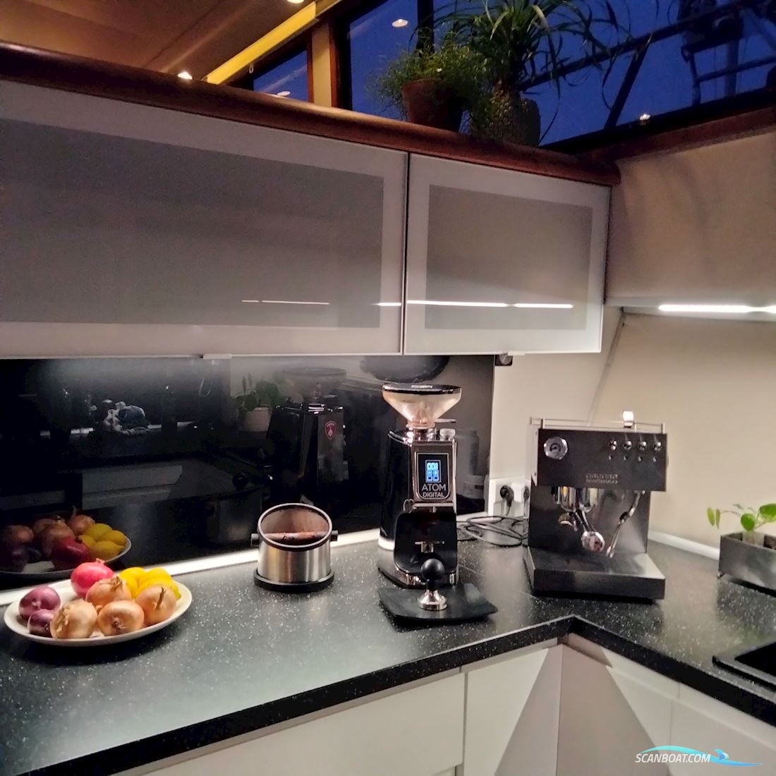 Carver 4507 Califonian