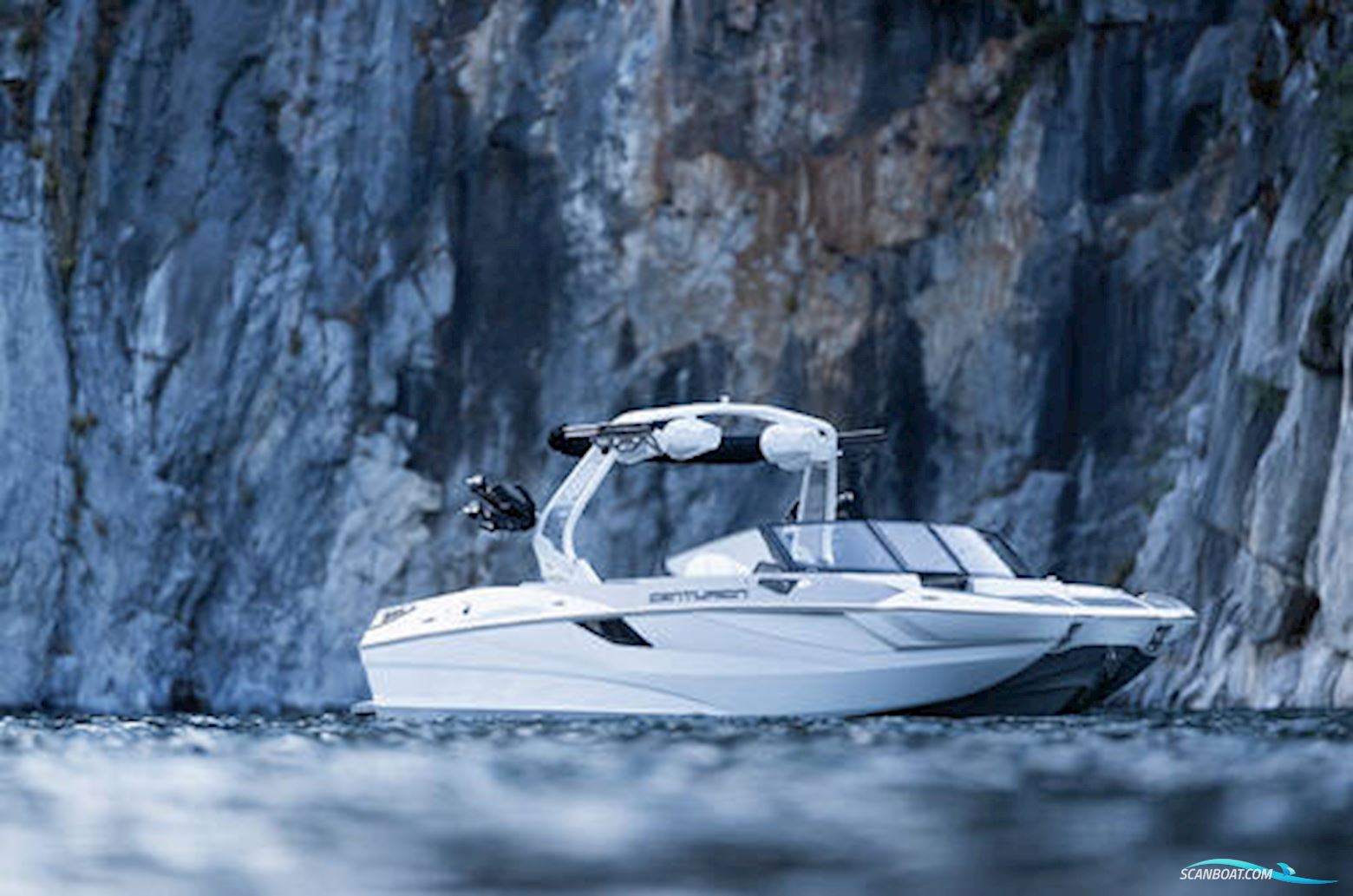 Centurion FE 23 Motorboot 2025, mit Pcm L96 V8 6Ltr motor, England