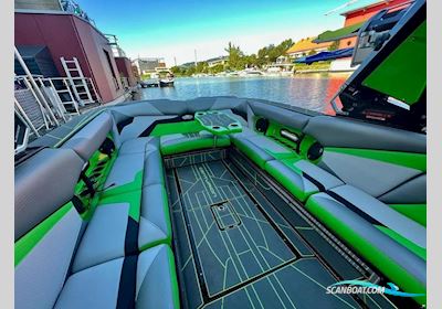 Centurion Ri265 Motorboot 2023, mit GM MARINE 6.2 motor, Österreich