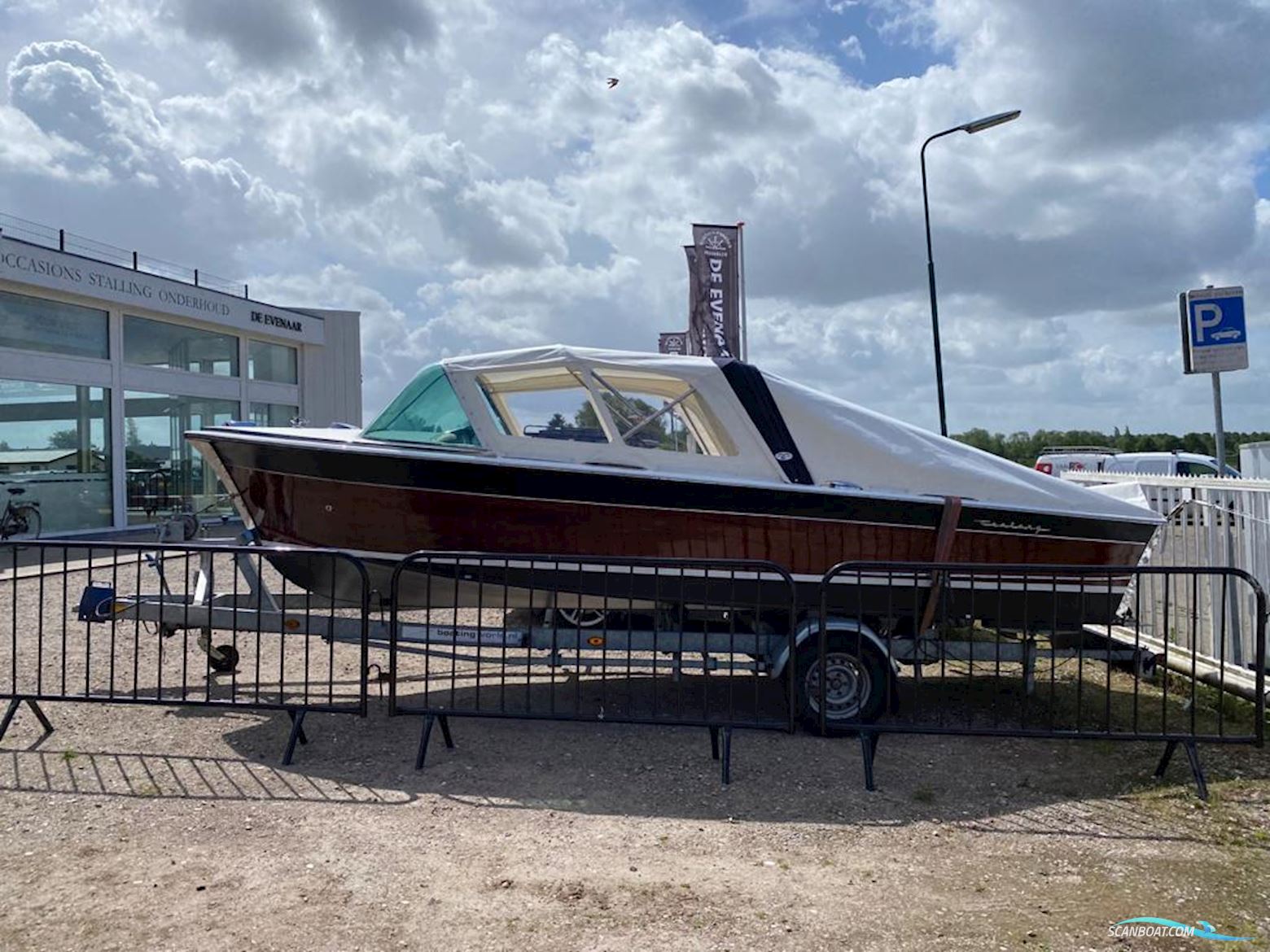 Century Coronado Motorboot 1964, Niederlande