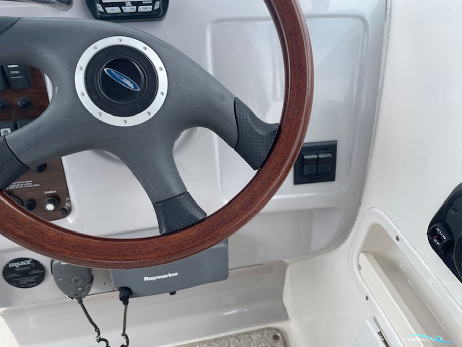 Chaparall Signature 240