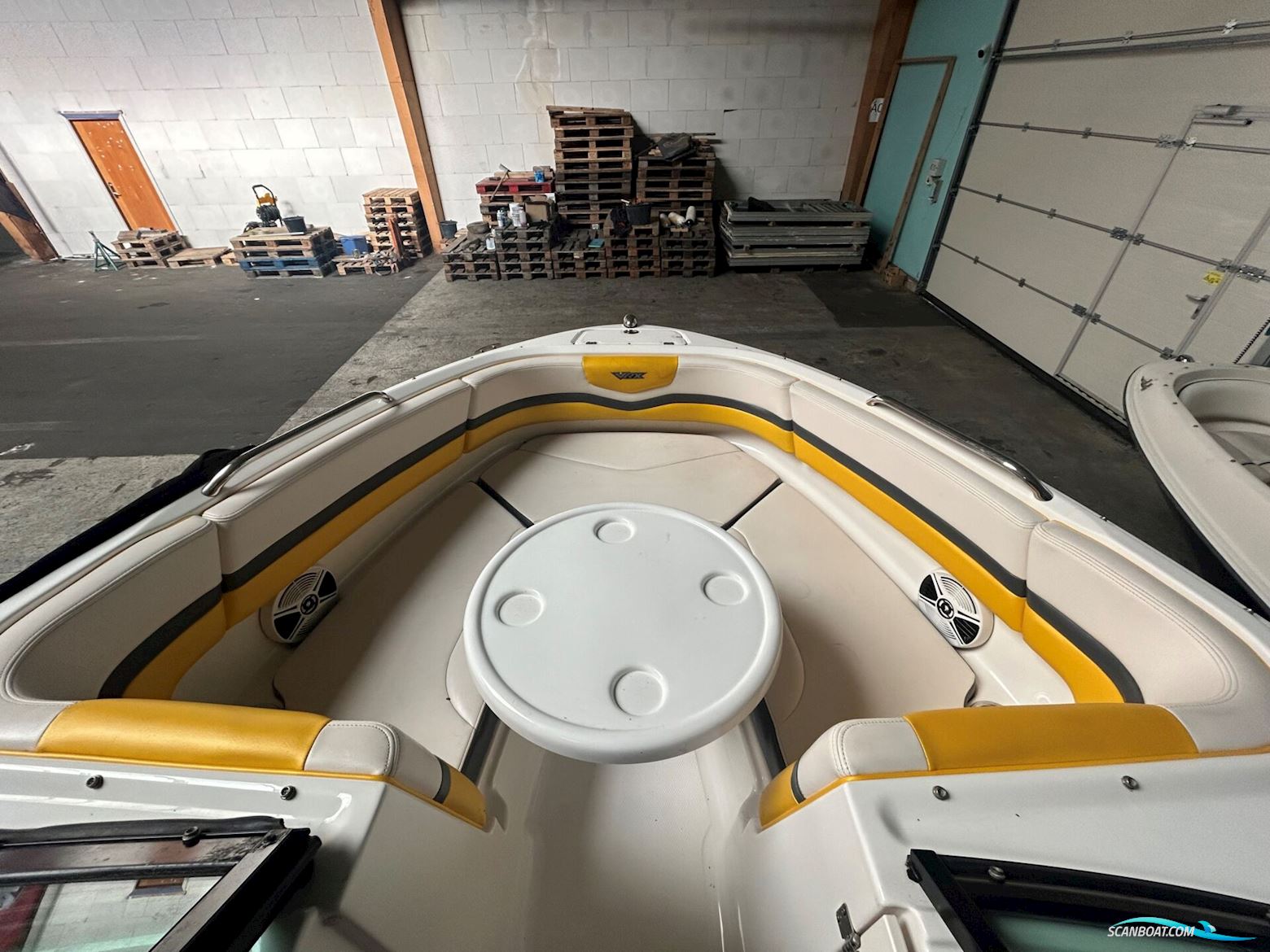 Chaparral 203 Vortex (VRX)