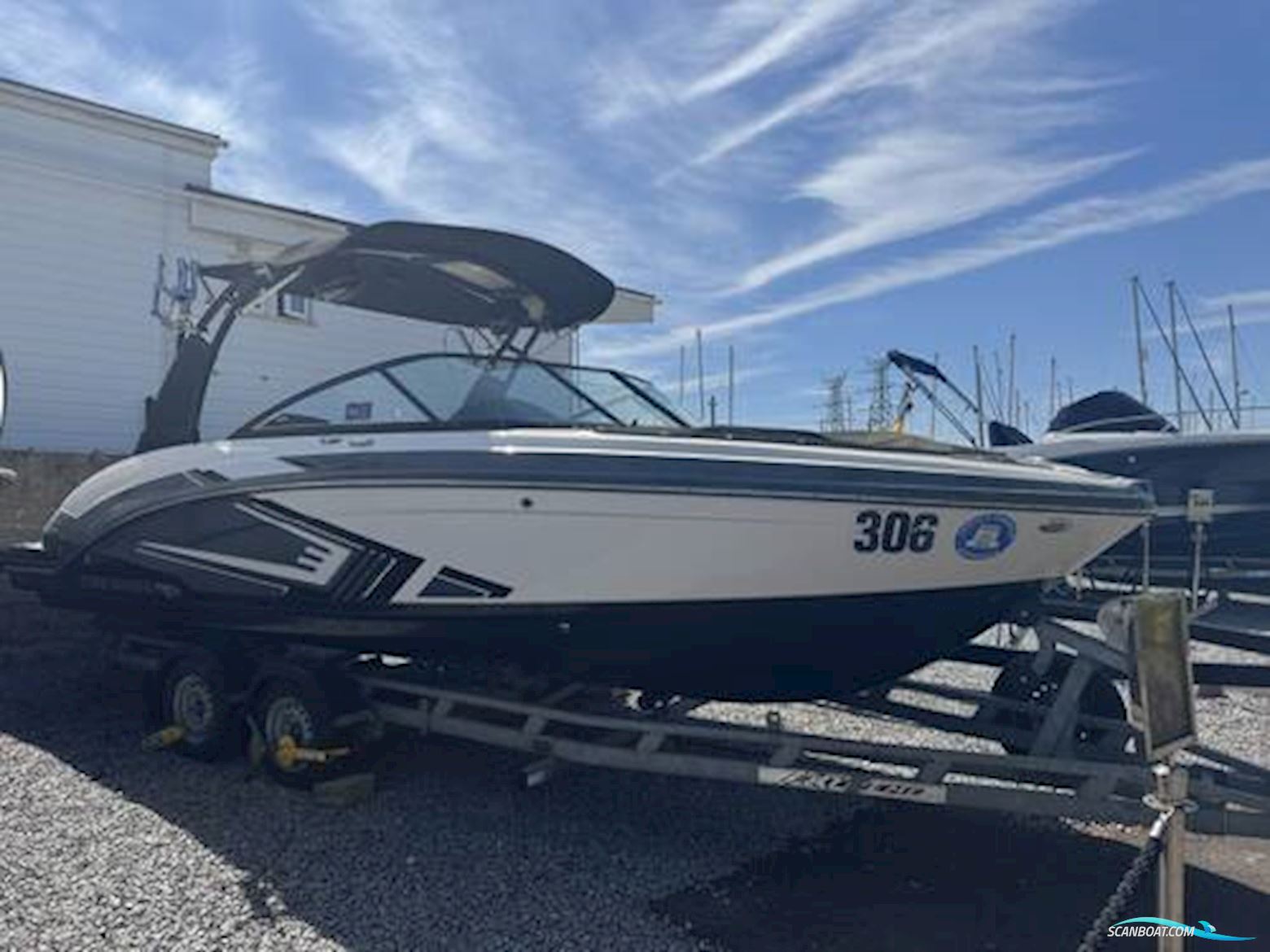Chaparral 223 Vrx Motorboot 2016, mit 0 motor, England