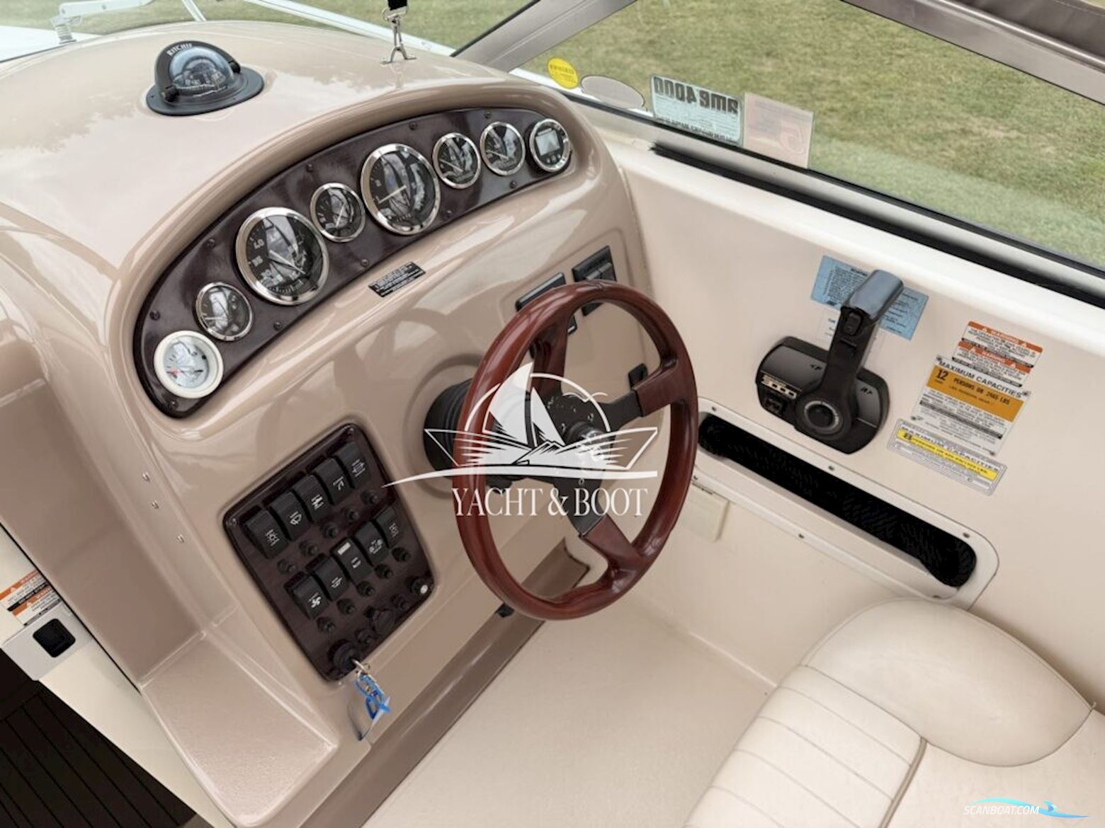 Chaparral 240 Signatur