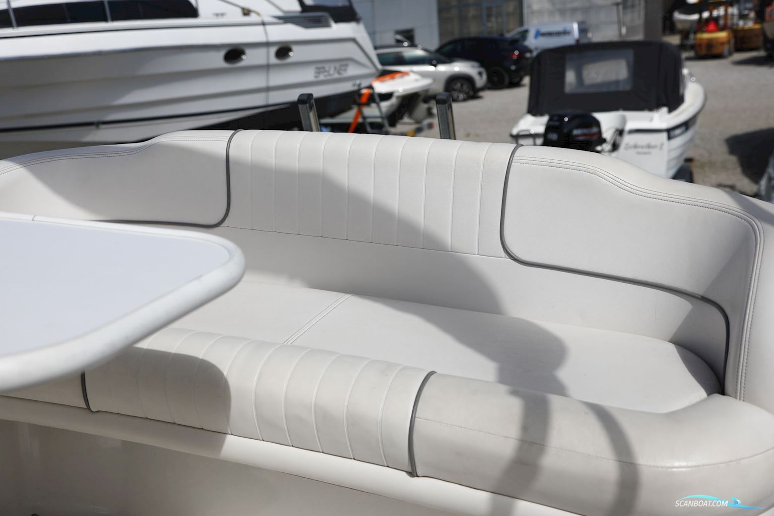 Chaparral 240 Signature 2006