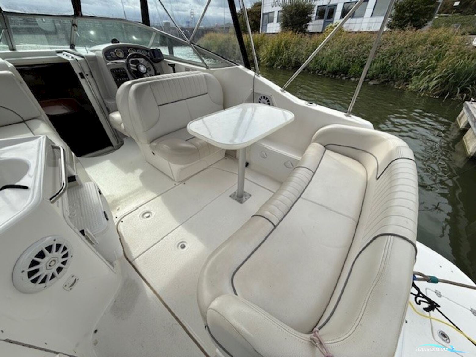 Chaparral 240 Signature