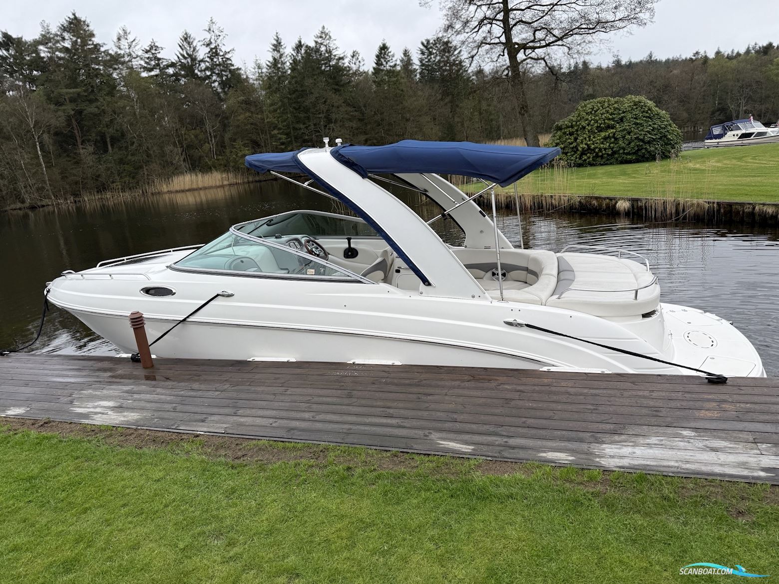 Chaparral 255 Ssi Motorboot 2009, mit Mercruiser Mag 496 motor, Dänemark