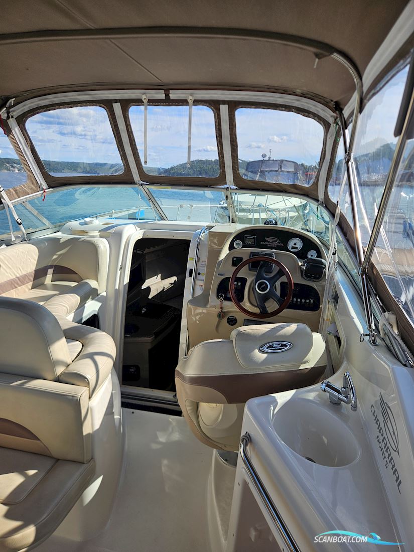 Chaparral 260 Signature