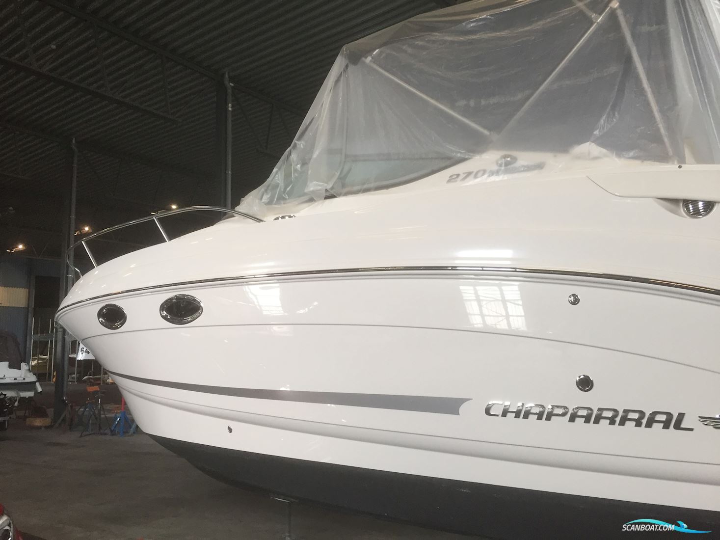 Chaparral 270 Signature