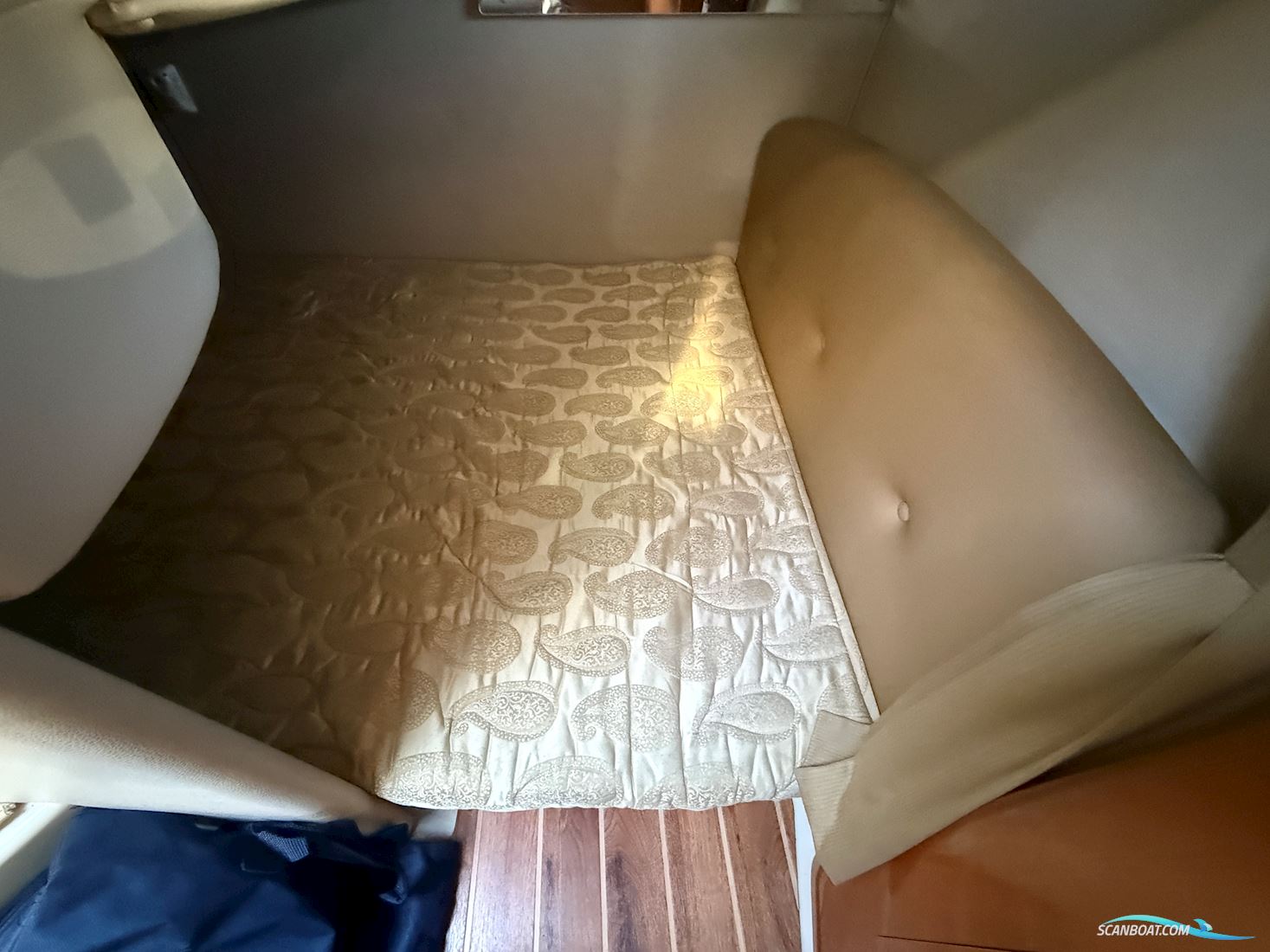Chaparral 280 Signature