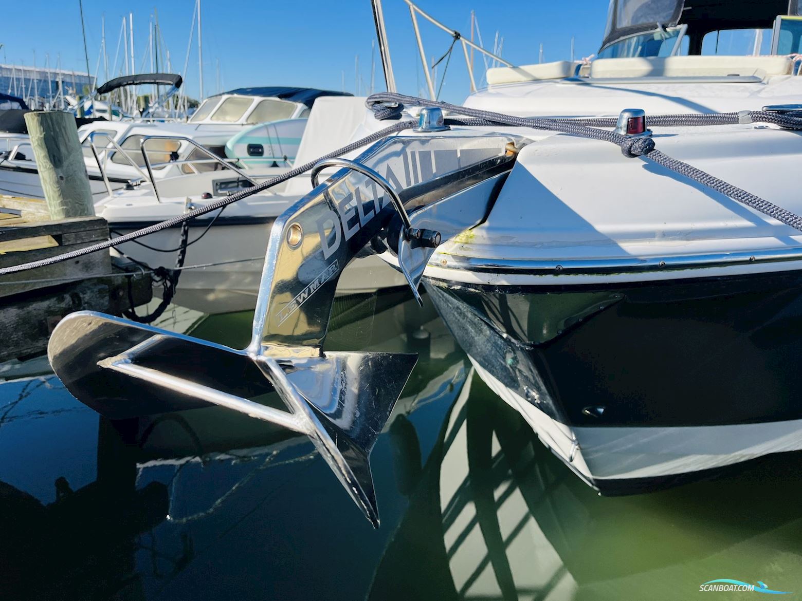 Chaparral 290 Signature