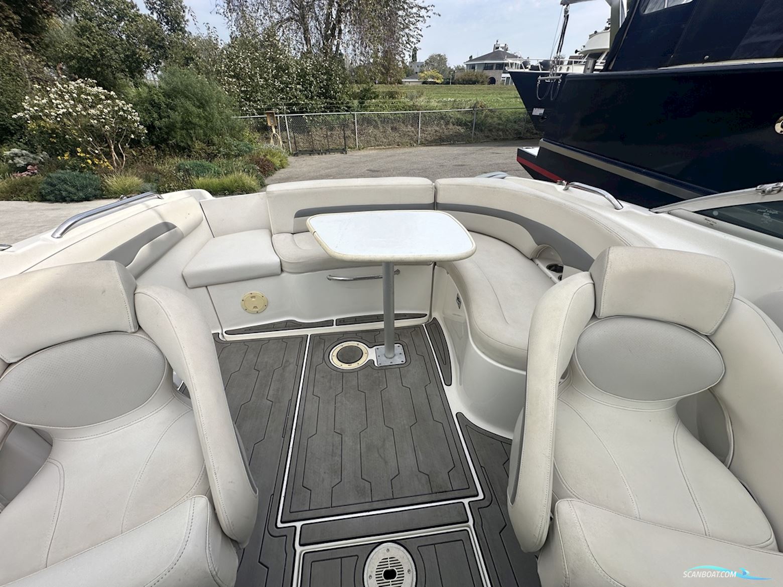 Chaparral 325 Ssi
