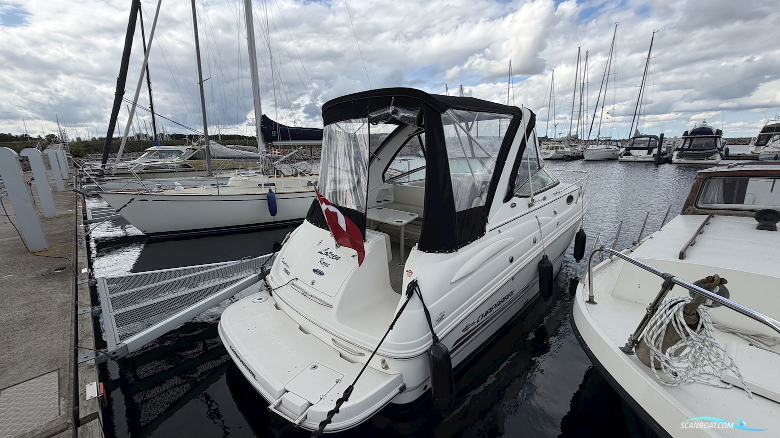 Chaparral Signature 260