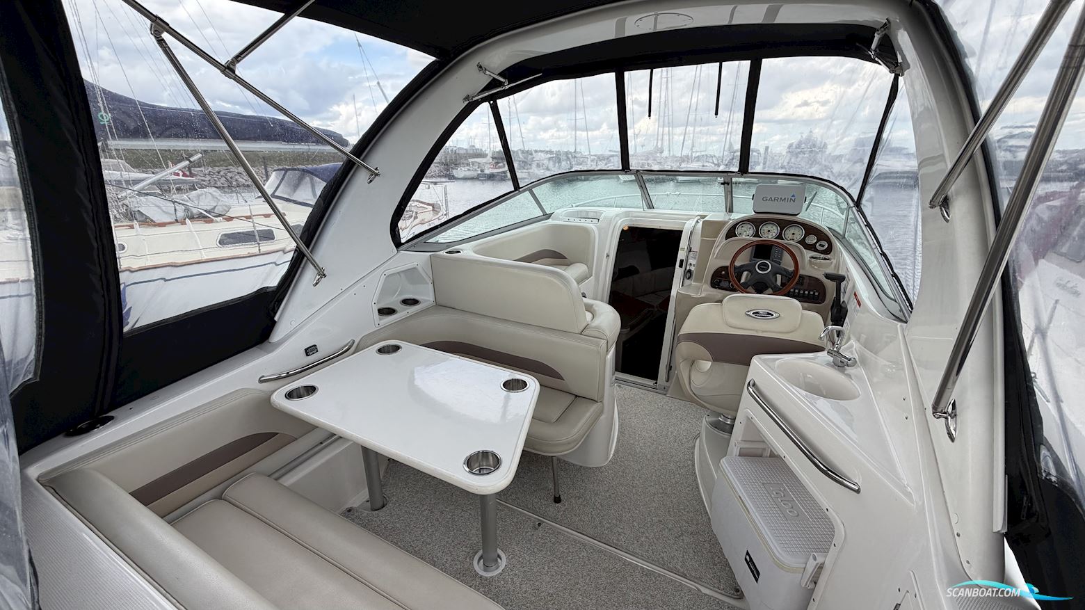 Chaparral Signature 260