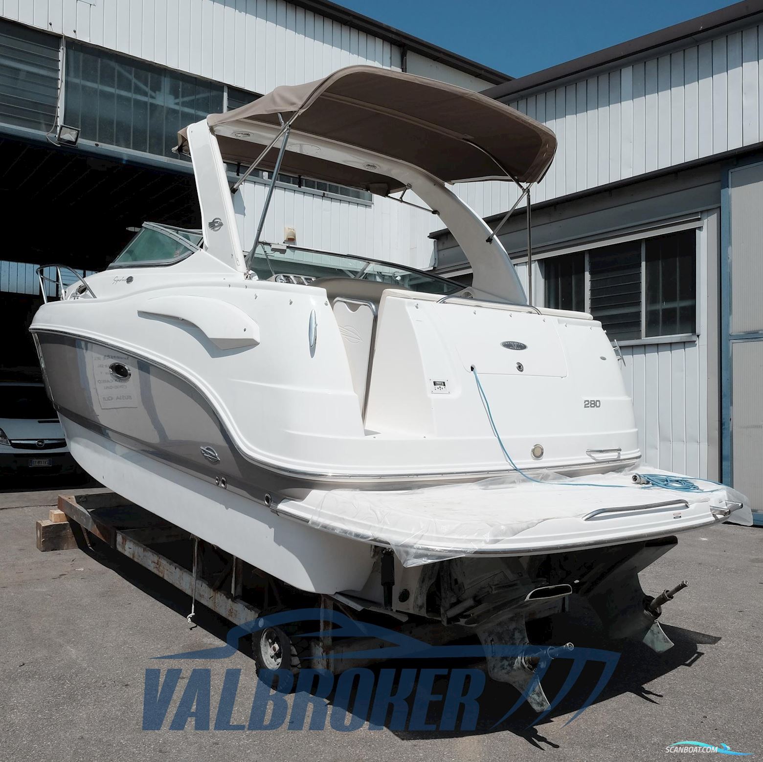 Chaparral Signature 280