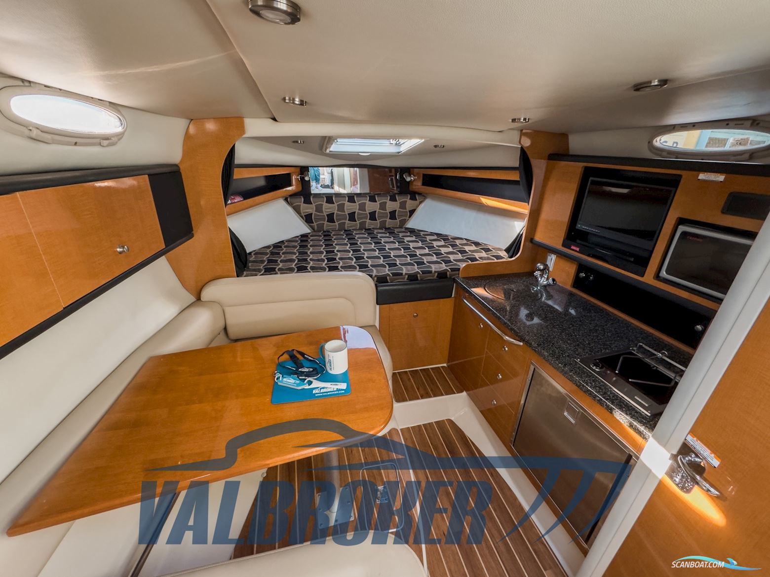Chaparral Signature 280