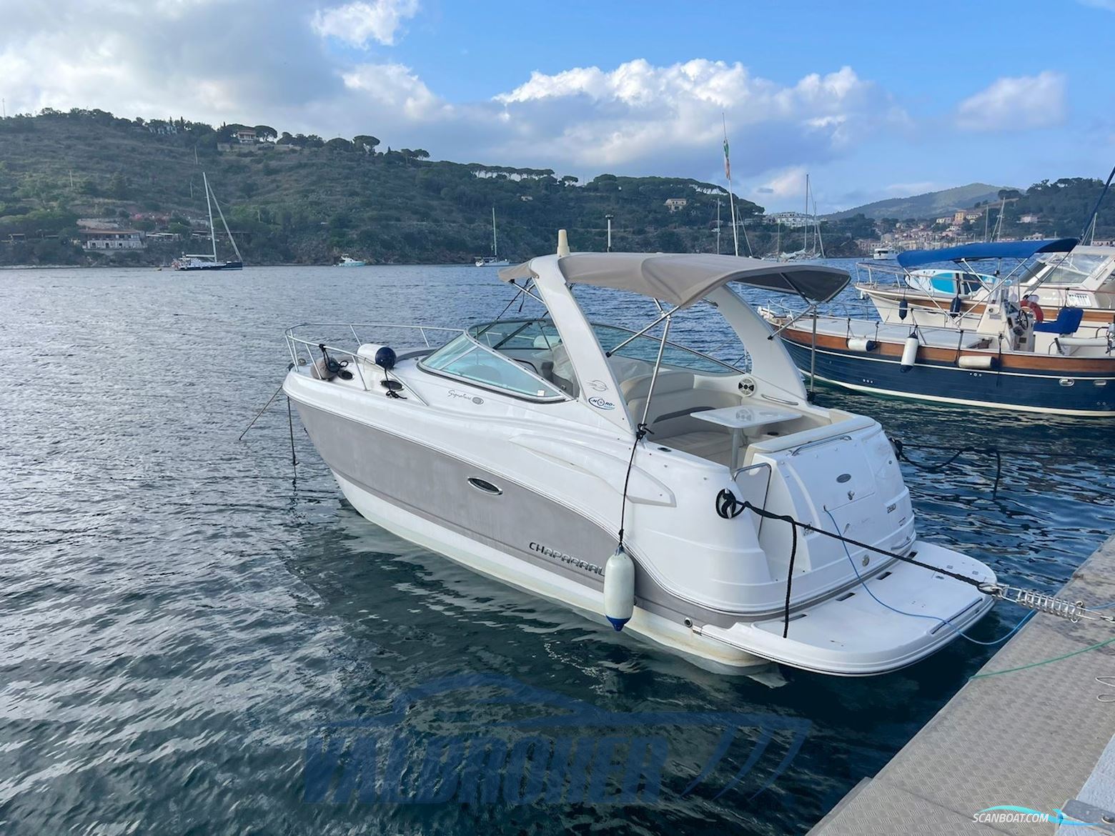 Chaparral Signature 280