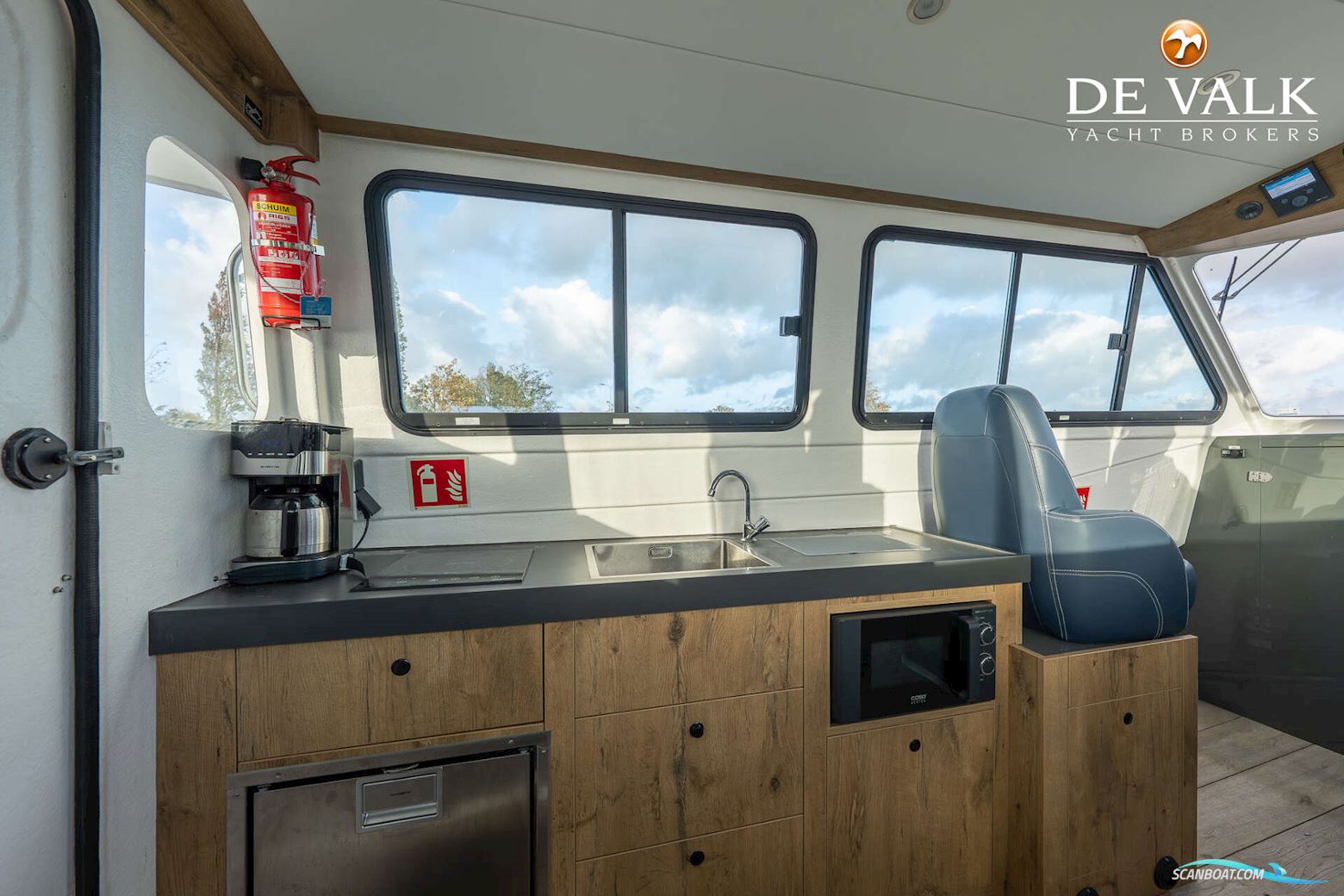 Cheetah catamaran 10.20