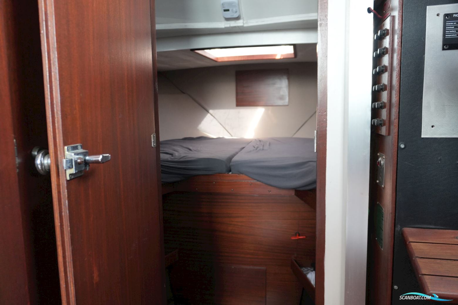 Chris Craft 11.00 Flybridge