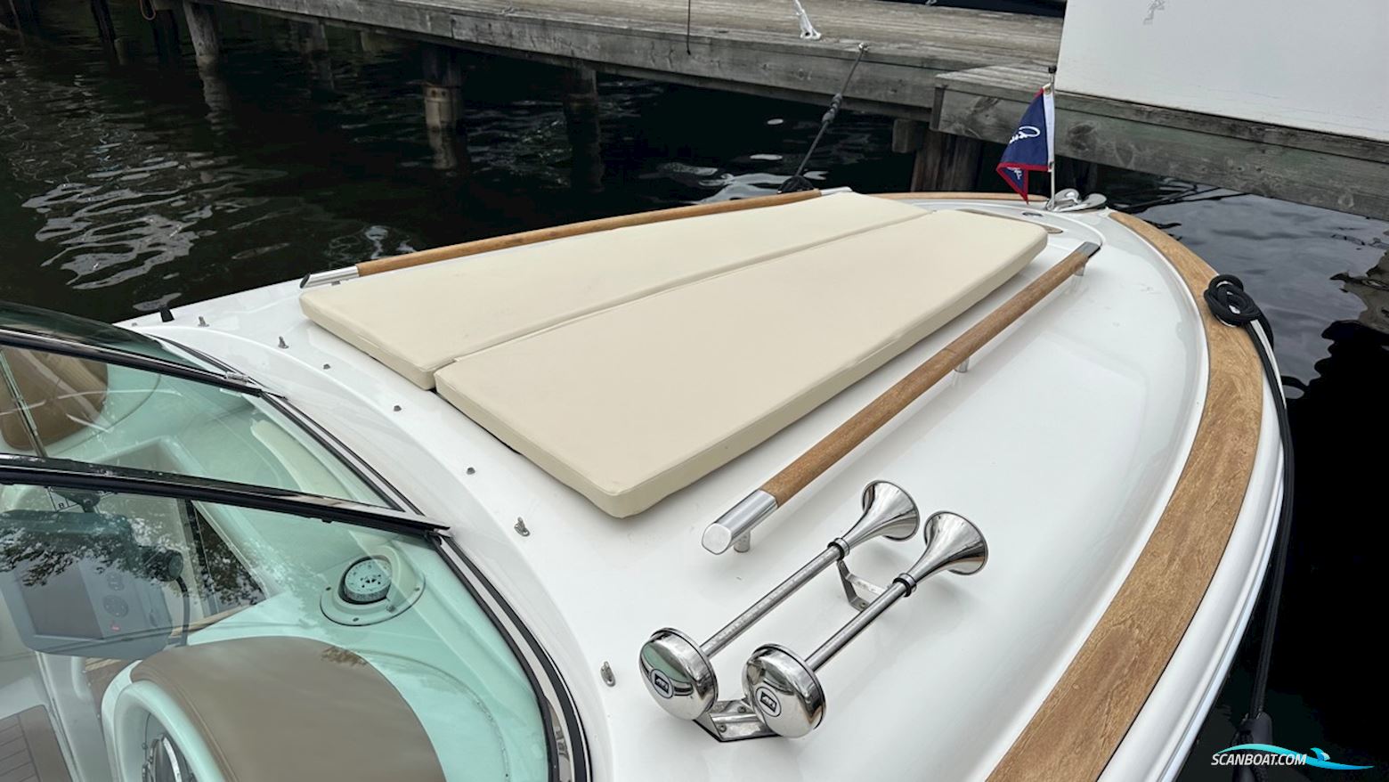 CHRIS CRAFT 25 CORSAIR