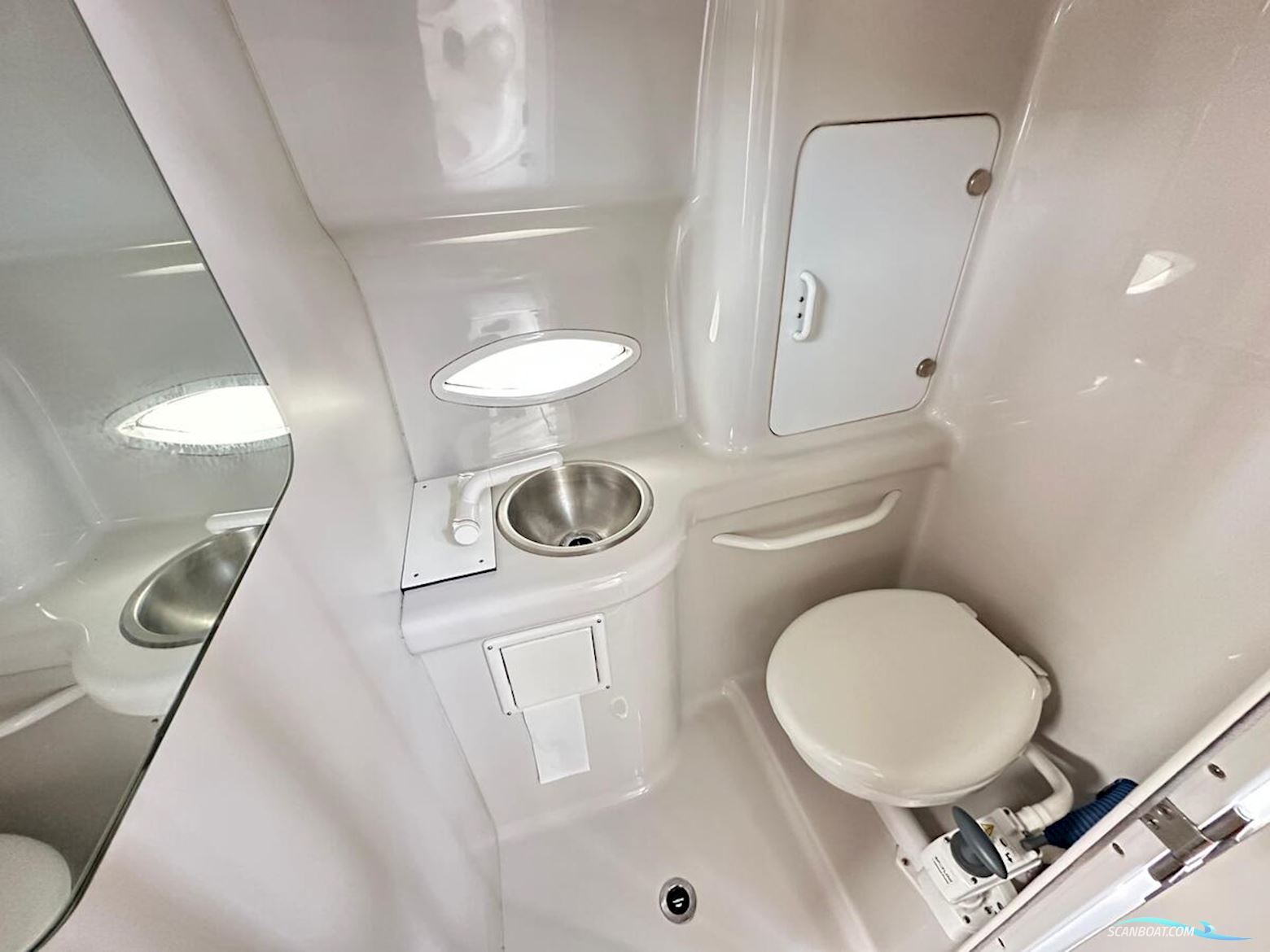 Chris Craft 262 Crowne