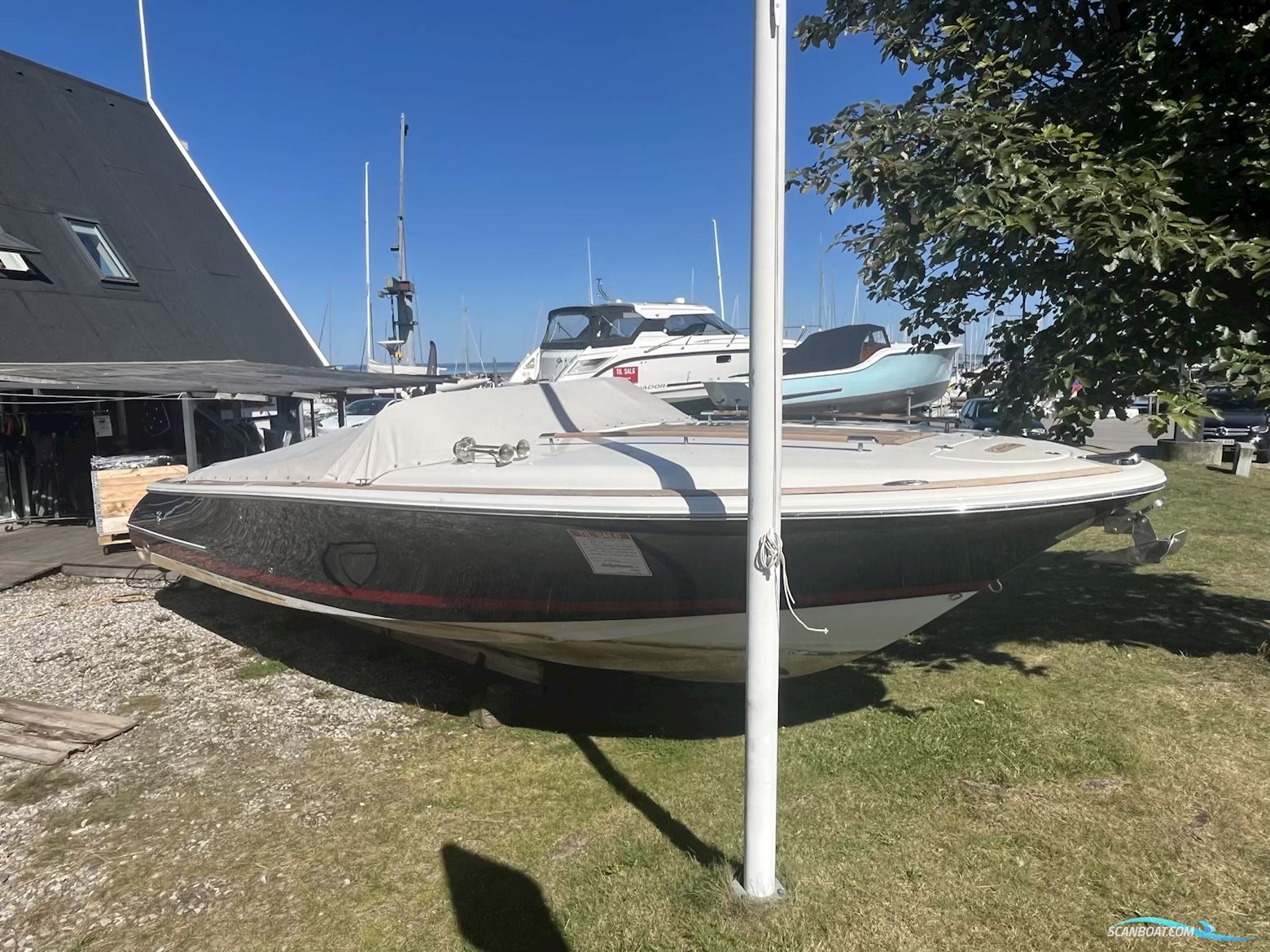 Chris Craft 28 Corsair Heritage  (2007)