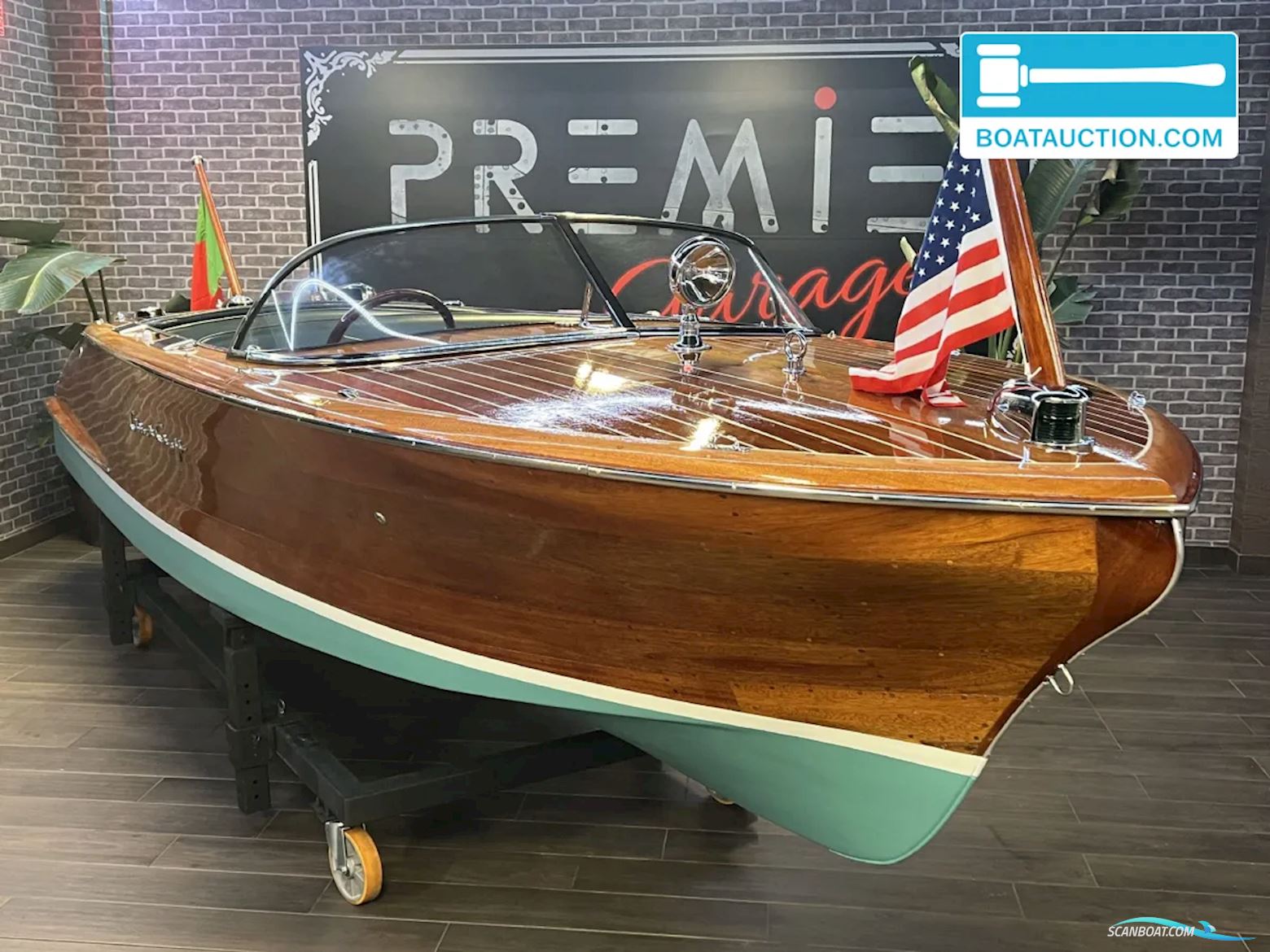Chris Craft Capri 19 Motorboot 1956, mit Owens Flagship motor, Portugal