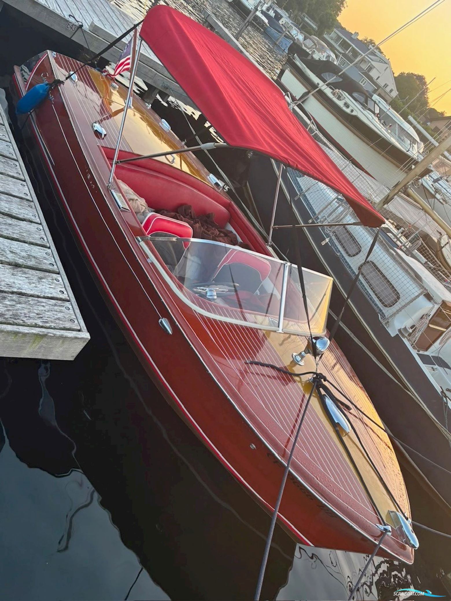 Chris Craft Capri 19