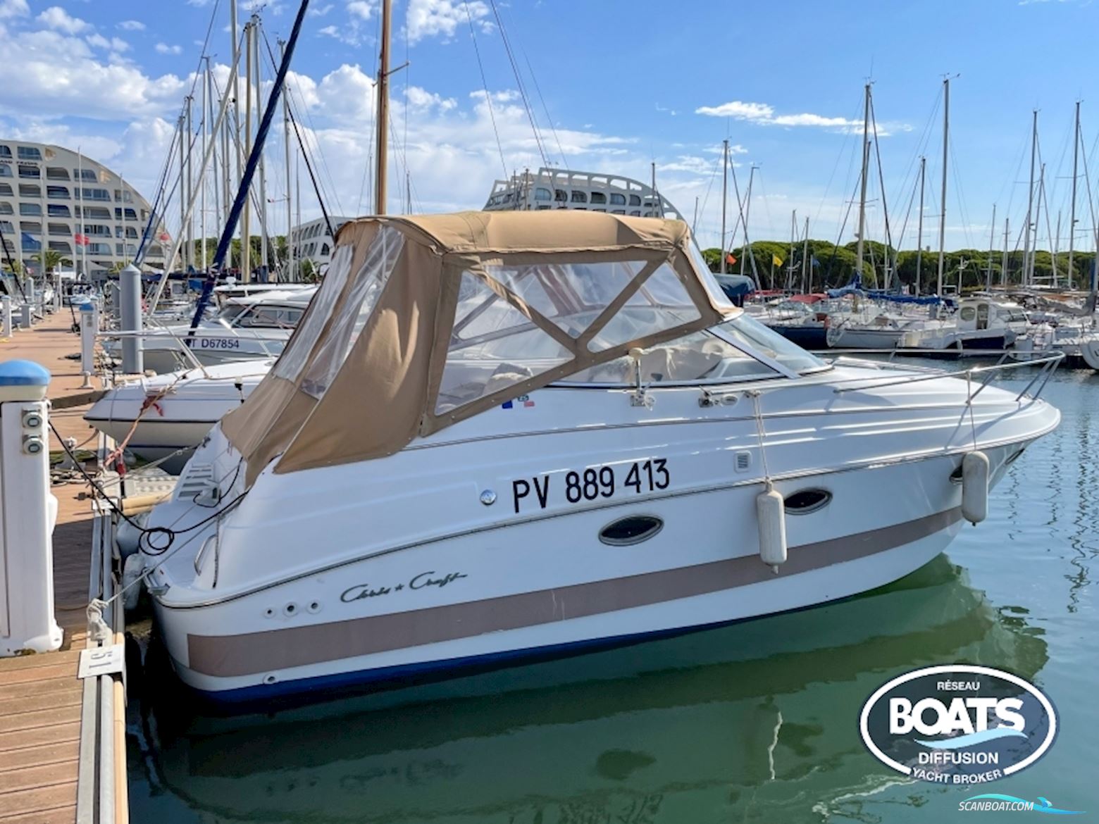 Chris-Craft Chris Craft Crowne 252 Motorboot 1996, mit Omc Cobra motor, Frankreich