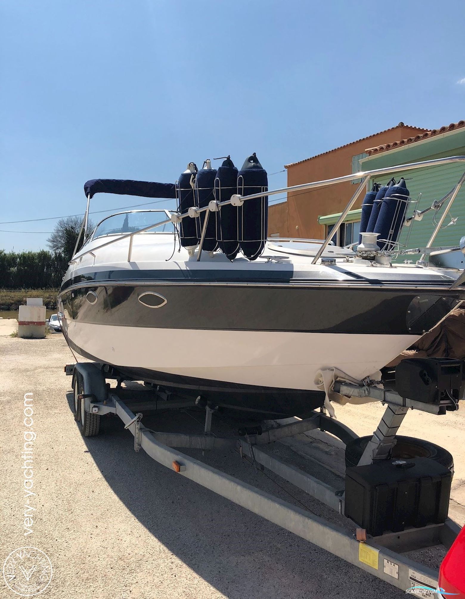 CHRIS CRAFT CONCEPT 25