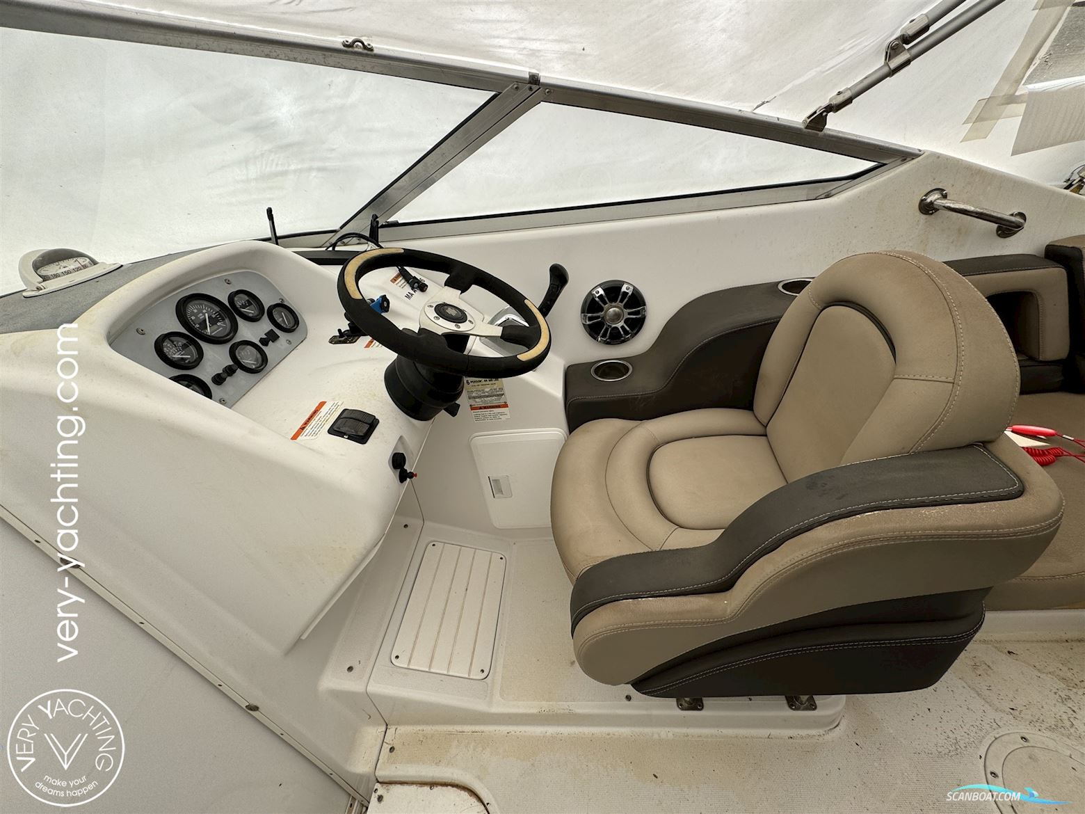 CHRIS CRAFT CONCEPT 25