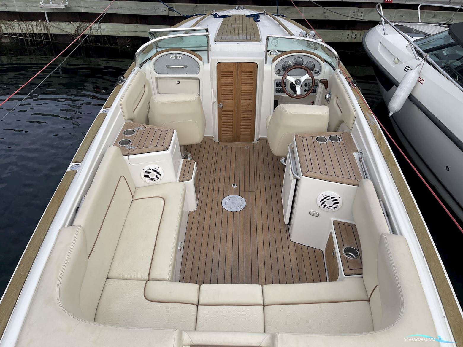Chris-Craft Corsair 25 Heritage Edition