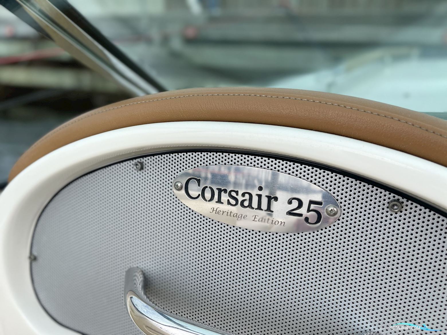 Chris-Craft Corsair 25 Heritage Edition