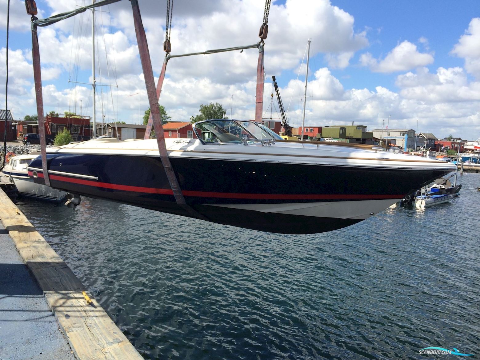 Chris-Craft Corsair 25 Heritage Edition