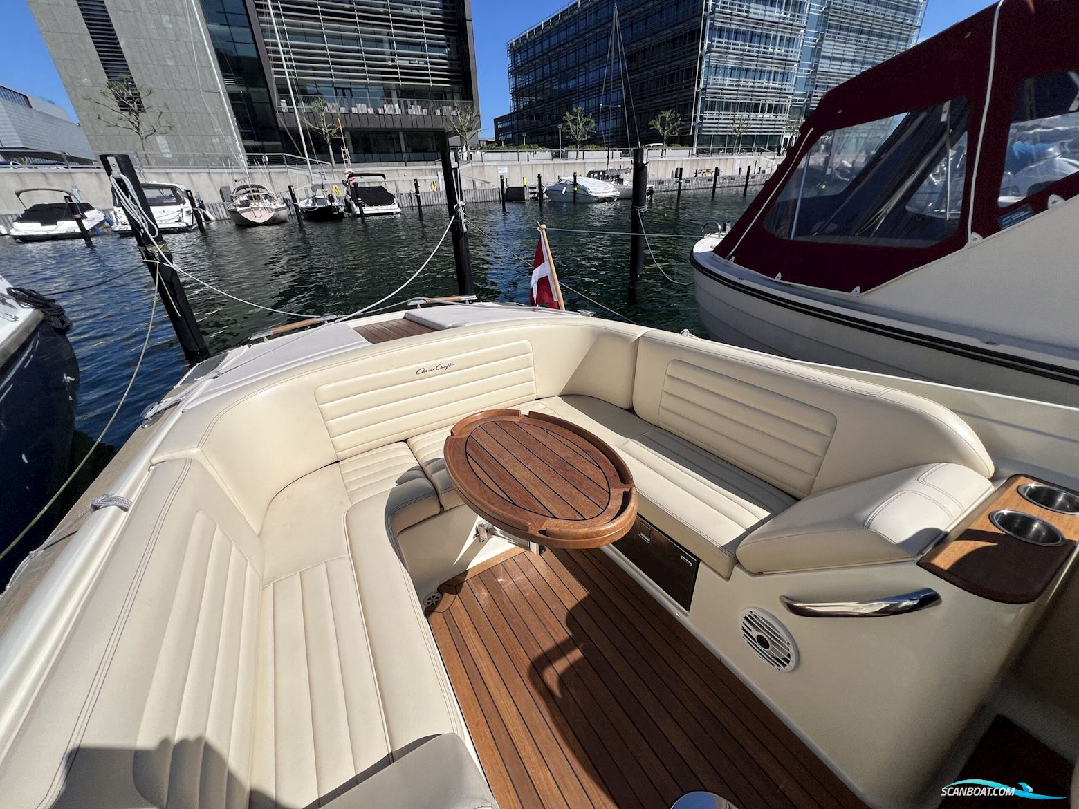 Chris Craft Corsair 25