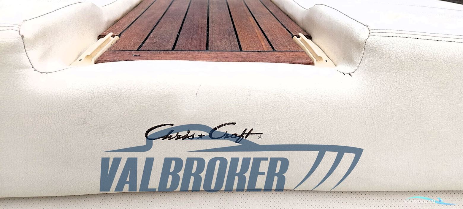 CHRIS CRAFT CORSAIR 25
