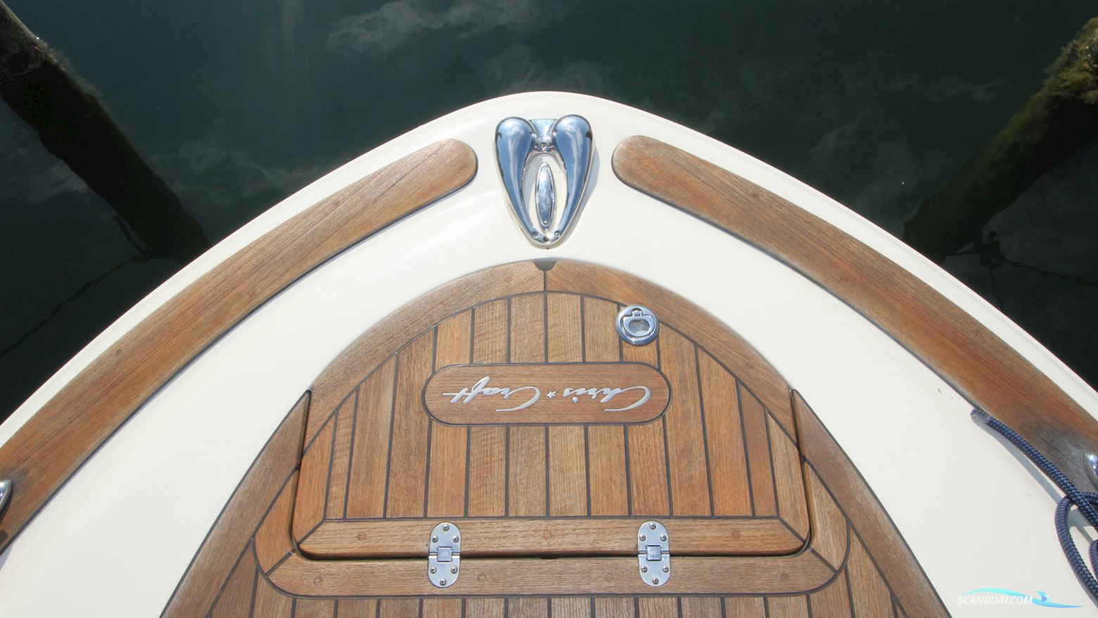 Chris Craft Corsair 28 