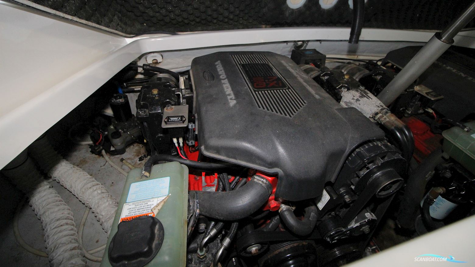 Chris Craft Corsair 28