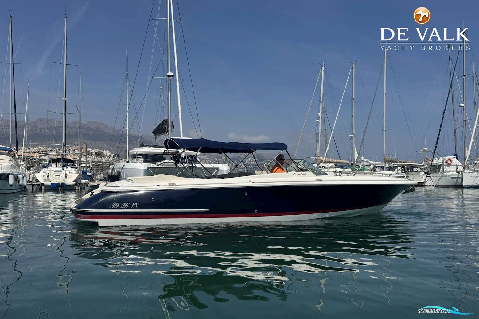 Chris-Craft Corsair 28