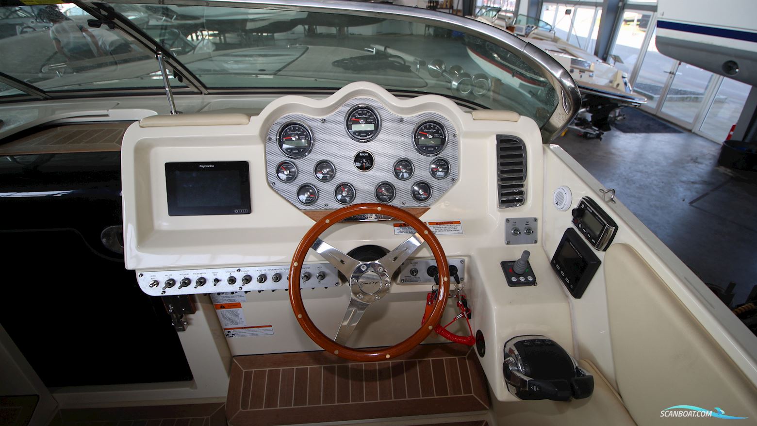 Chris Craft Corsair 30